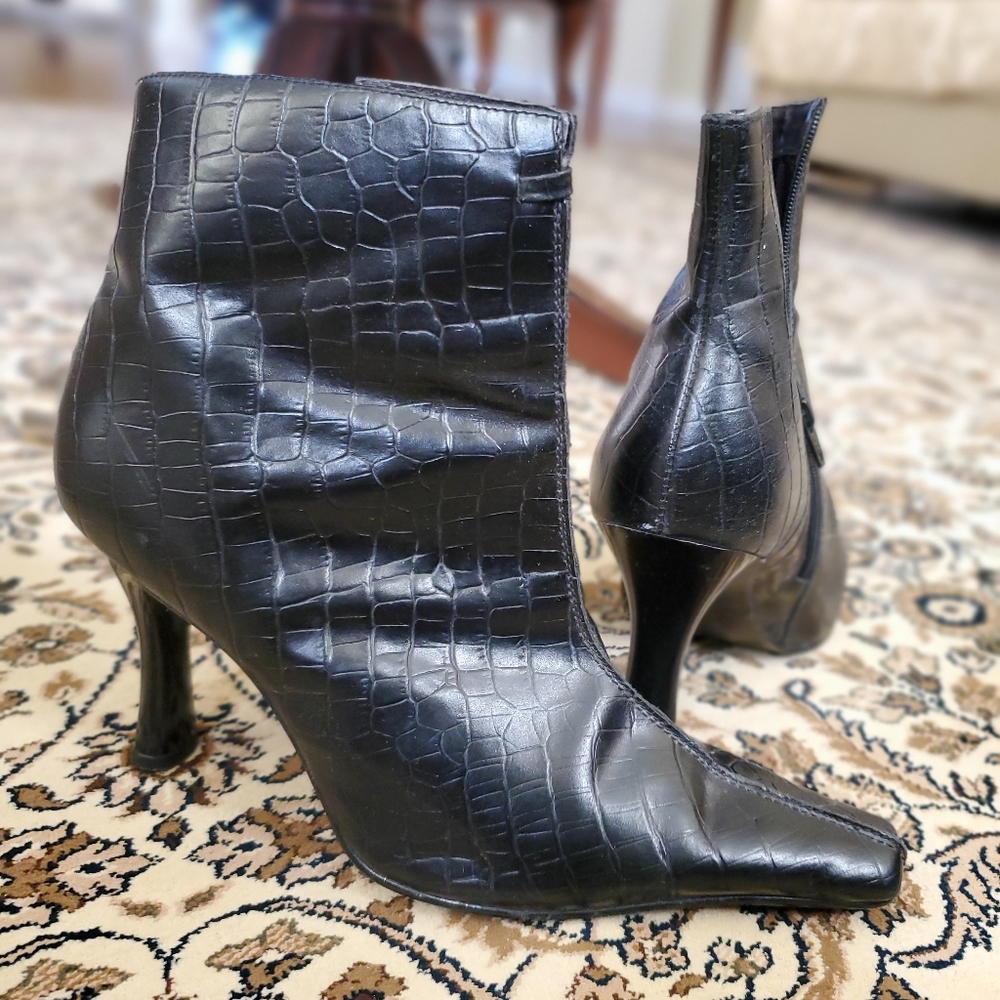 Boots - Picture 2 of 2